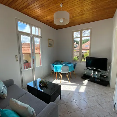 Maison Fleurie Quartier Calme Willa *