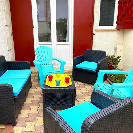 Maison Fleurie Quartier Calme