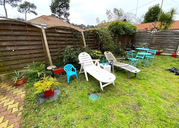 Maison Fleurie Quartier Calme * 아르카숑