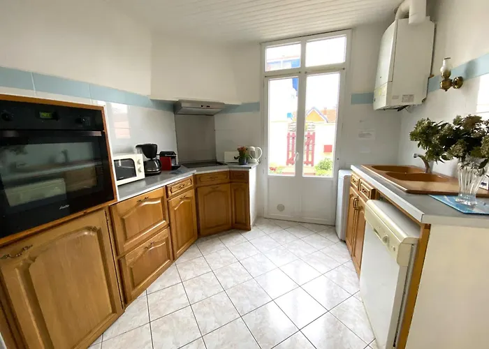 Maison Fleurie Quartier Calme 빌라 아르카숑