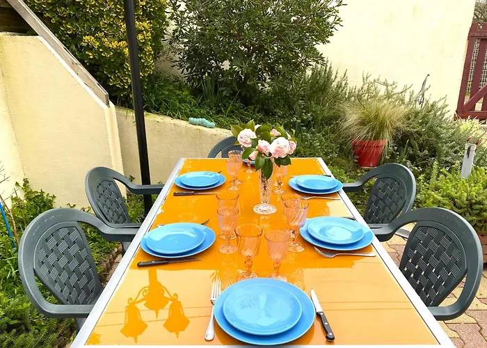 Maison Fleurie Quartier Calme 아르카숑